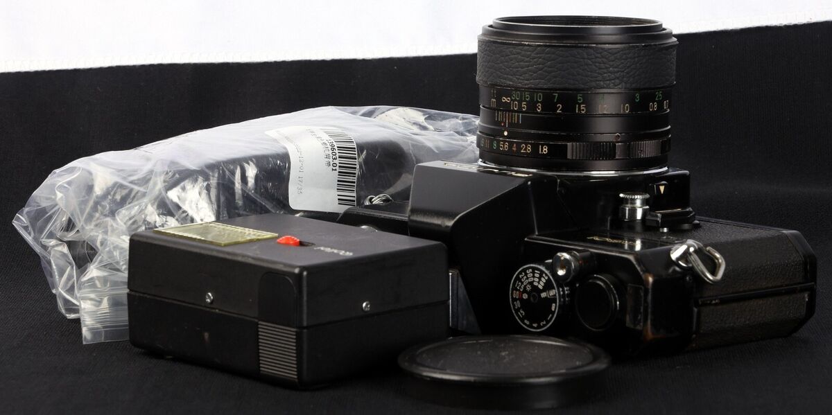 Fujica ST801 LED Black 35mm Film SLR + EBC Fujinon 55/1.8 Fujica ST801 LED Black 35mm Film SLR + EBC Fujinon 55/1.8