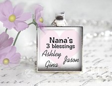 Personalized Grandma Grandkids Pendant Charm Key chain Grandmother Gift 3 Names