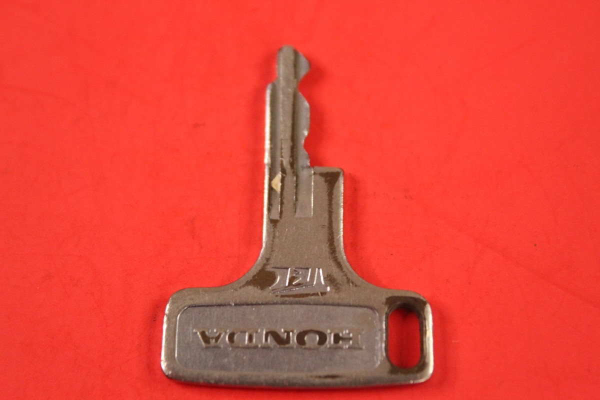 NOS Vintage Honda OEM Factory Pre Cut Motorcycle Key #T3729