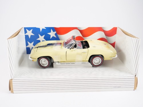 American Muscle 1967 Corvette L-71 Ertl Gelb - Bild 9 von 11