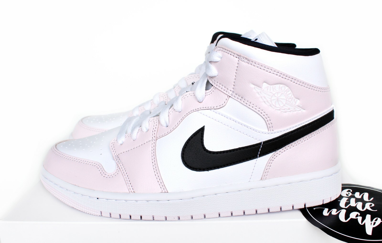 air jordan mid pink white