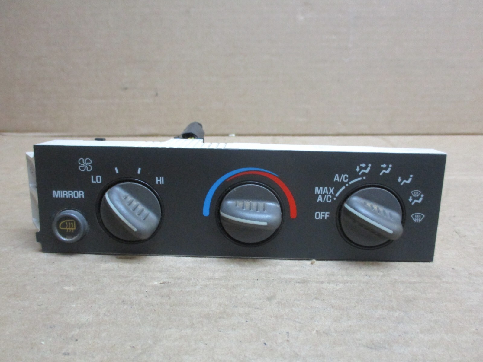 01 02 03 04 05 06 07 Chevy Express Temperature Climate Control A/C Heat 25753630