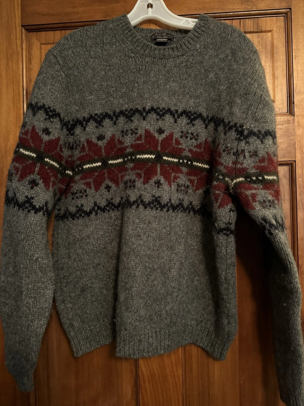 Eddie Bauer Men Fair Isle Sweater LARGE Grey 100% Wool Snowflake Pullover