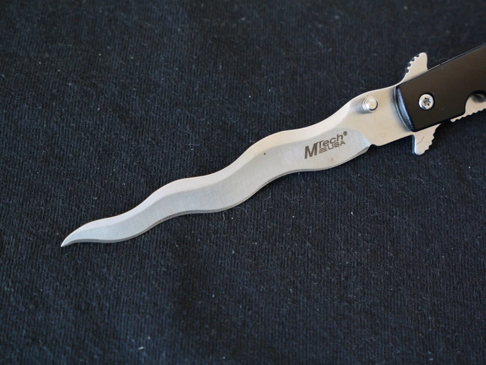 Faca de bolso Kris Blade preta assistente de mola tamanho completo 9" geral afiada rara - Imagem 2 de 4