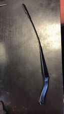 MERCEDES-BENZ A-KLASSE W169 A 180 CDI Wischerarm vorne RECHTS A1698202040