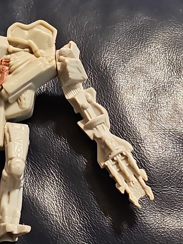 Starscream 4" McDonald's Action Figure #4 Transformers Revenge Of Fallen READ - Picture 5 of 9