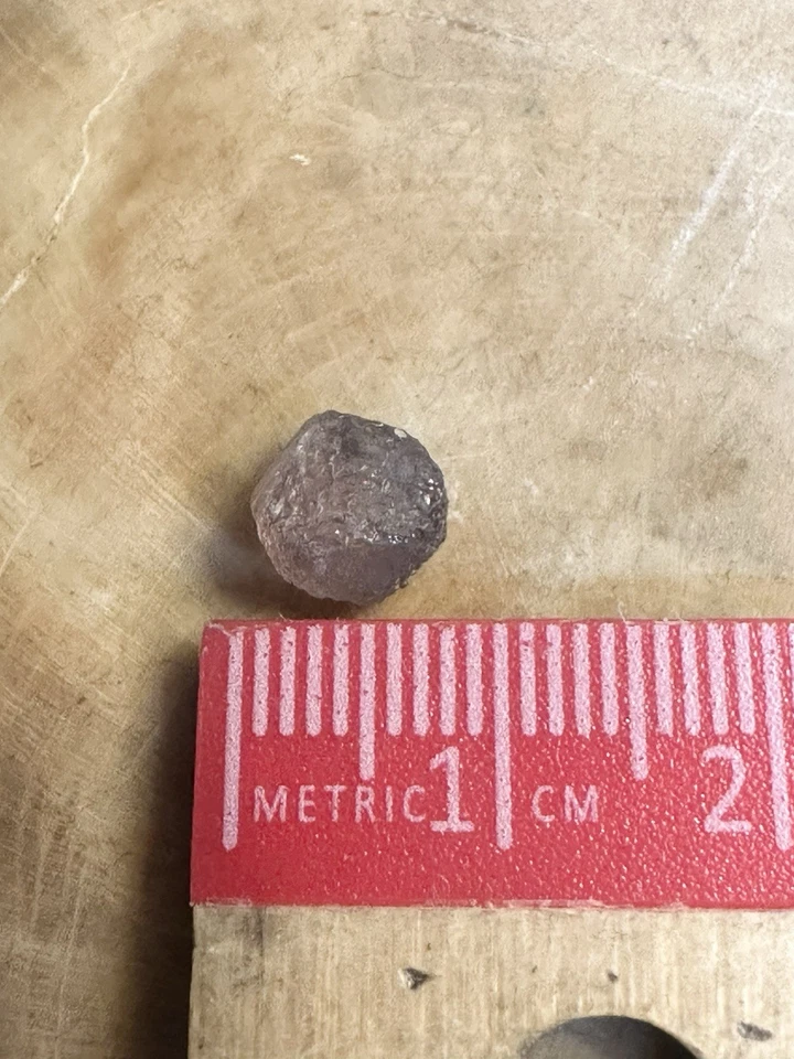 Natural Uncut Pink Blue Lavender Montana Sapphire 2.90 CT Approx 9x8x6 mm - Image 3 of 4