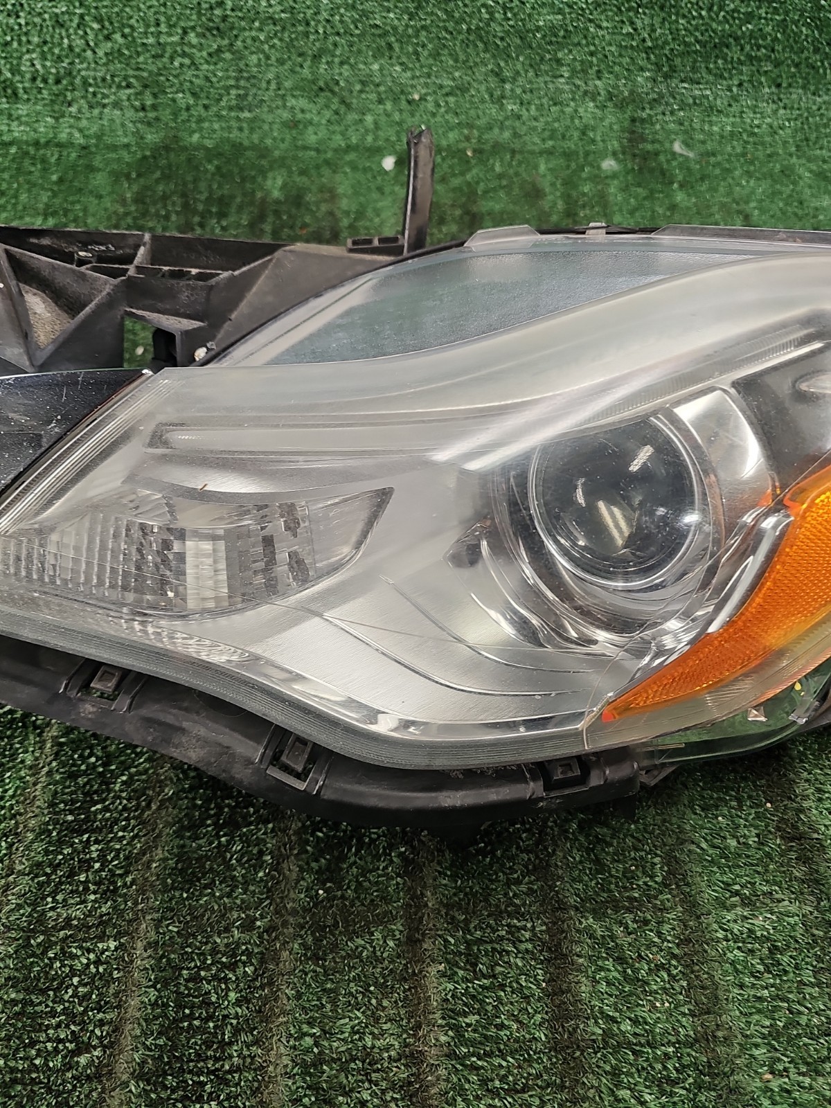 Maserati Quattroporte 2014-2017 Left Headlight