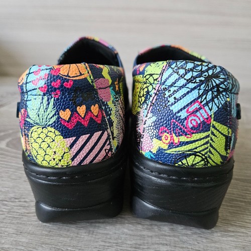 Klogs Naples Slip-On Shoes Women Pool Time Pineapple Print Slip-Resistant Size 8 - Picture 10 of 18