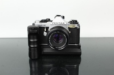 Pentax ME Super + SMC Pentax-M 1:2 50mm 35mm SLR Film Camera System