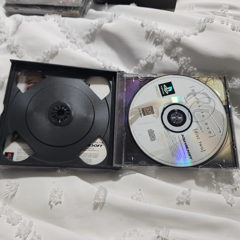 Parasite Eve Black Label PS1 1998 Playstation 1 With Book Tested - Image 3 of 4
