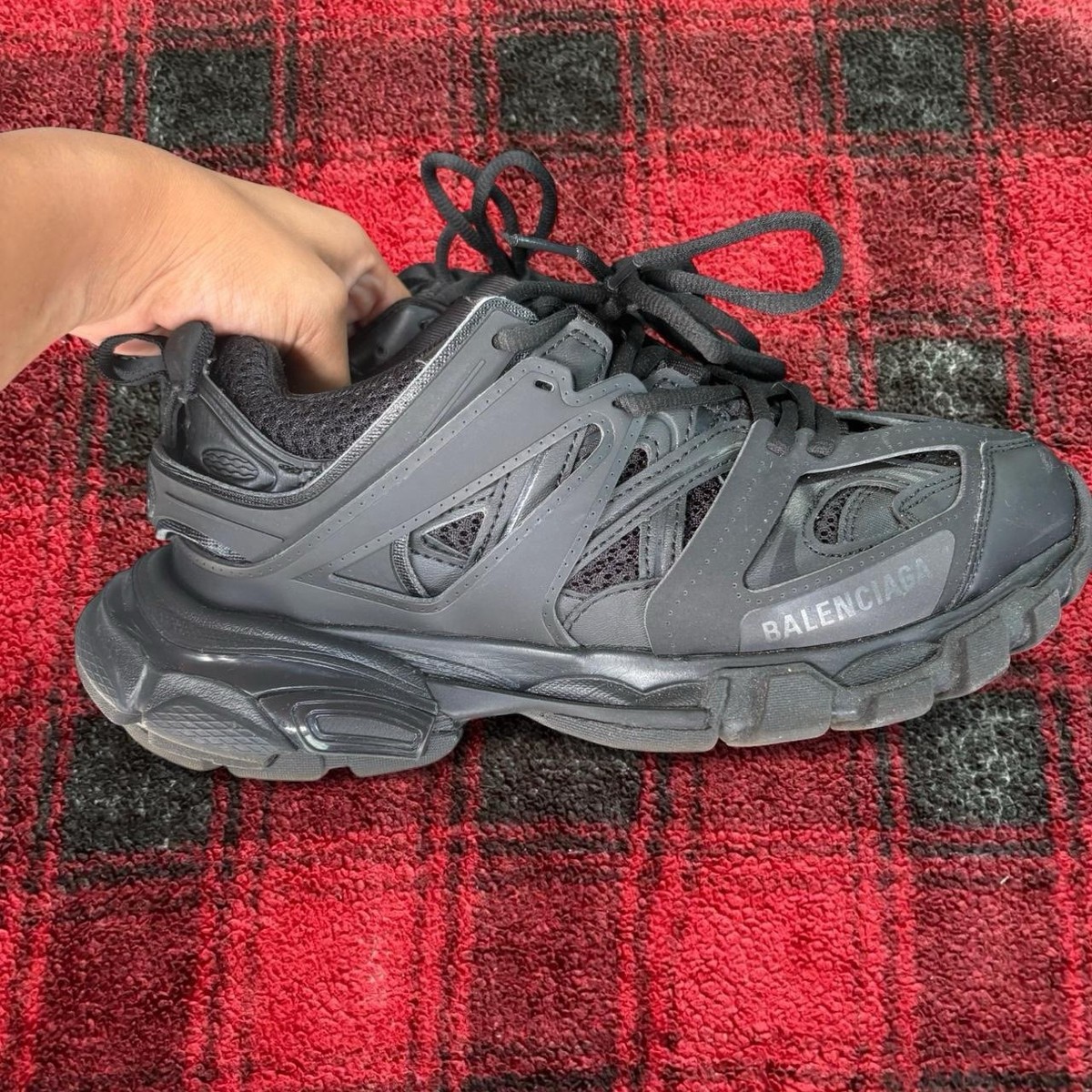 靴 BALENCIAGA TRACK LED black 4 2 Balenciaga LED Track Sneaker in Black | FWRD