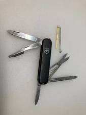 Victorinox Executive 74mm Black Swiss Army Knife (B)