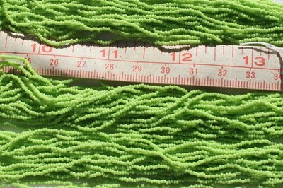 15/0 Czech True Cut Opaque Light Green Glass Seed Beads Crafts Jewelry /hank