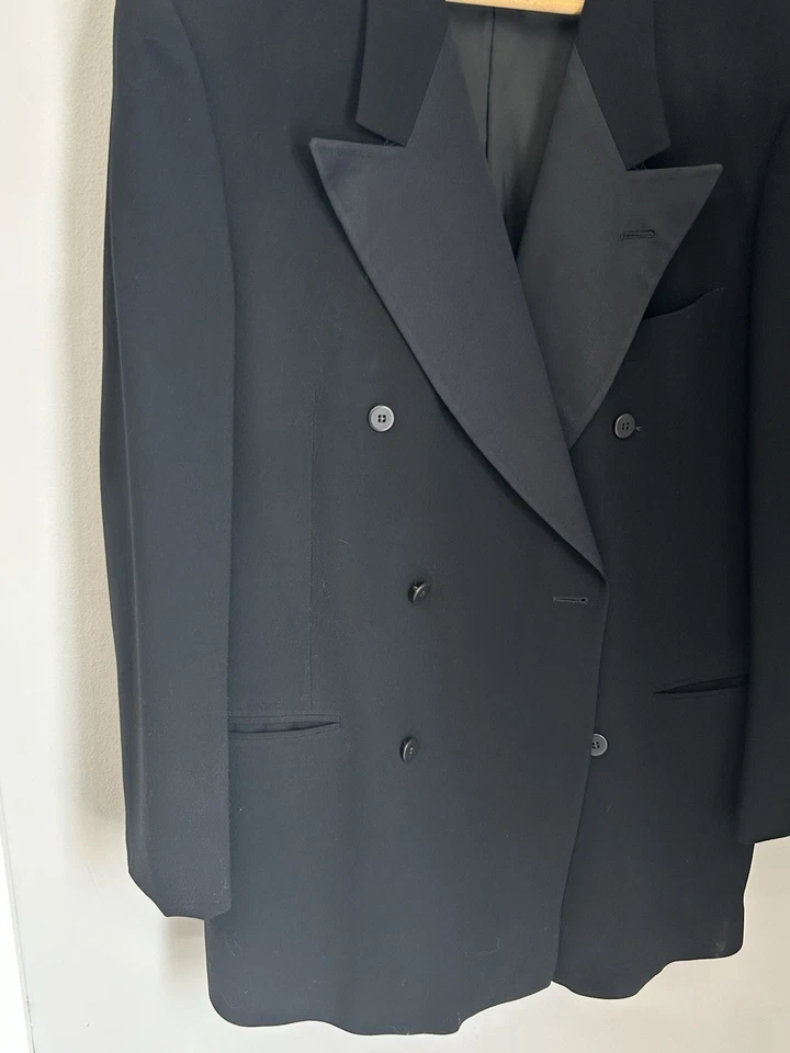 Giorgio Armani Le Collezioni Solid Black Double Breasted Tux Blazer Italy 44R - Image 3 of 4