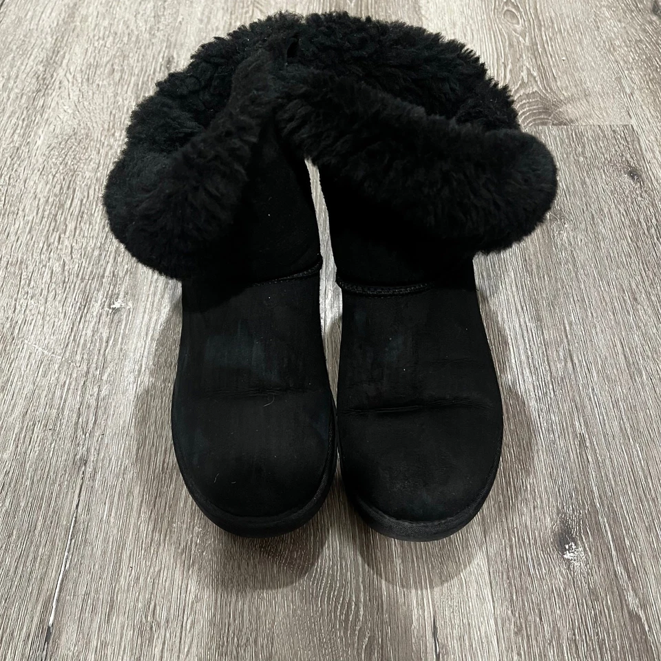 UGG BAILEY кнопка блестящий черный загрузки S/N 3349 женщин размер США 7/ЕС 38 - Изображение 2 из 4
