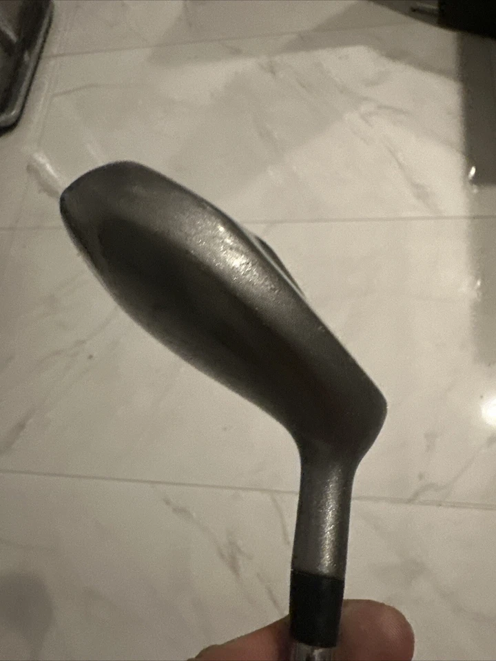 Synchron II Shallow Face Strong Lie 3 Wood 16* RH Lamkin Regular Steel ~41.5” - Image 4 of 4