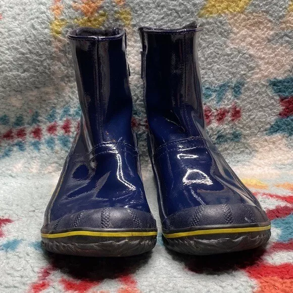 sorel slimboots glow ankle rain boots