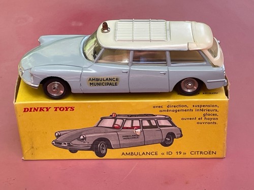 Dinky Toys 556 Citroen ID 19 DS KRANKENWAGEN neuwertig Mint in box - Bild 14 von 23