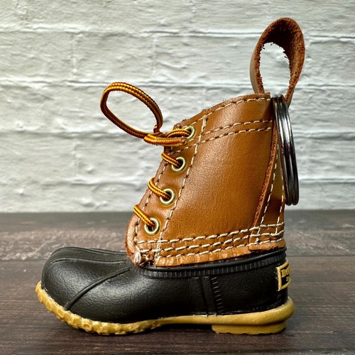 Bean Boots by L.L.Bean Black Tan Leather Lace Up Duck Boots Key Ring 3-in Tall - Picture 5 of 9