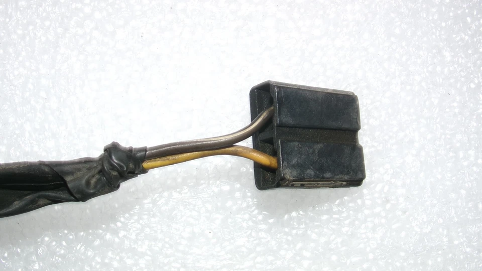 65 70 Cadillac A/C Climate Control Vacuum  Relay Switch Wire Connector Pigtail - Image 2 of 4