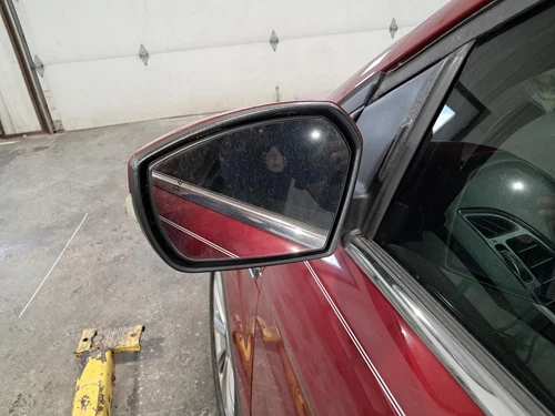 Used Left Door Mirror fits: 2017 Ford Escape w/blind spot alert 1 piece glass w/