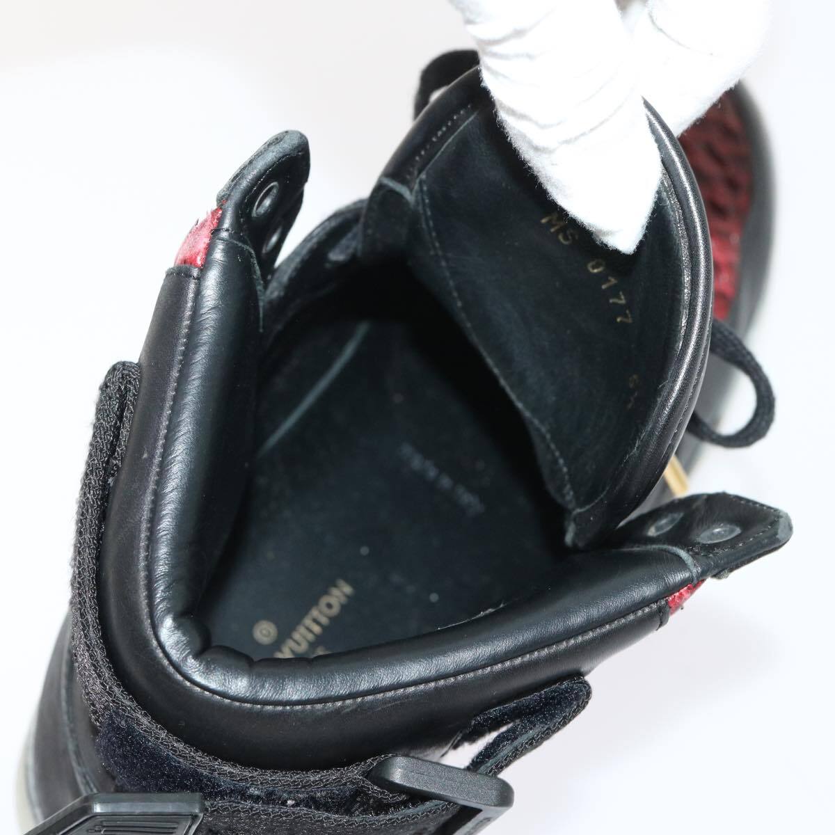 Louis Vuitton ブラック Louis Vuitton Black Monogram Empreinte High Top Sneakers