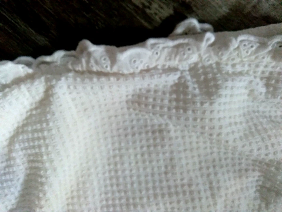 $75. Nuevo Juicy Couture Blanco Grande Bikini Traje de Baño Parte Inferior Ojales Encaje Foto 4 de 4