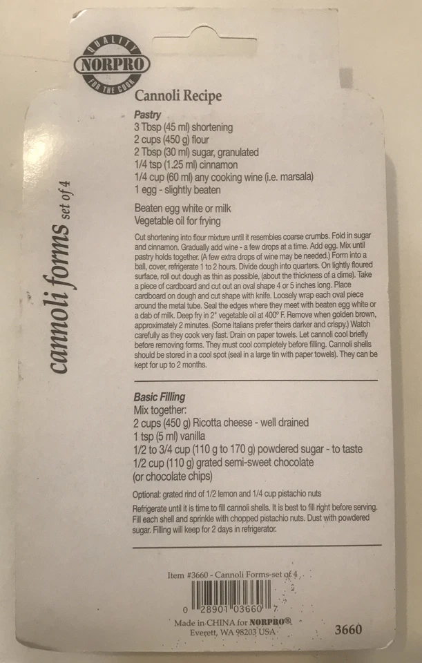 Norpro Juego de 4 Formas de Cannoli de Acero Inoxidable con Receta Relleno de Cannoli. Foto 2 de 2