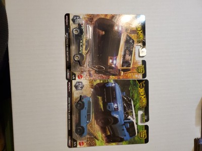 Hot Wheels Premium HW Off Road 2017 Ford F-150 Raptor & 2024 Toyota Land Cruiser