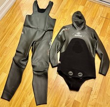 Beuchat Men's Black Two-Piece Wetsuit Set with Hood