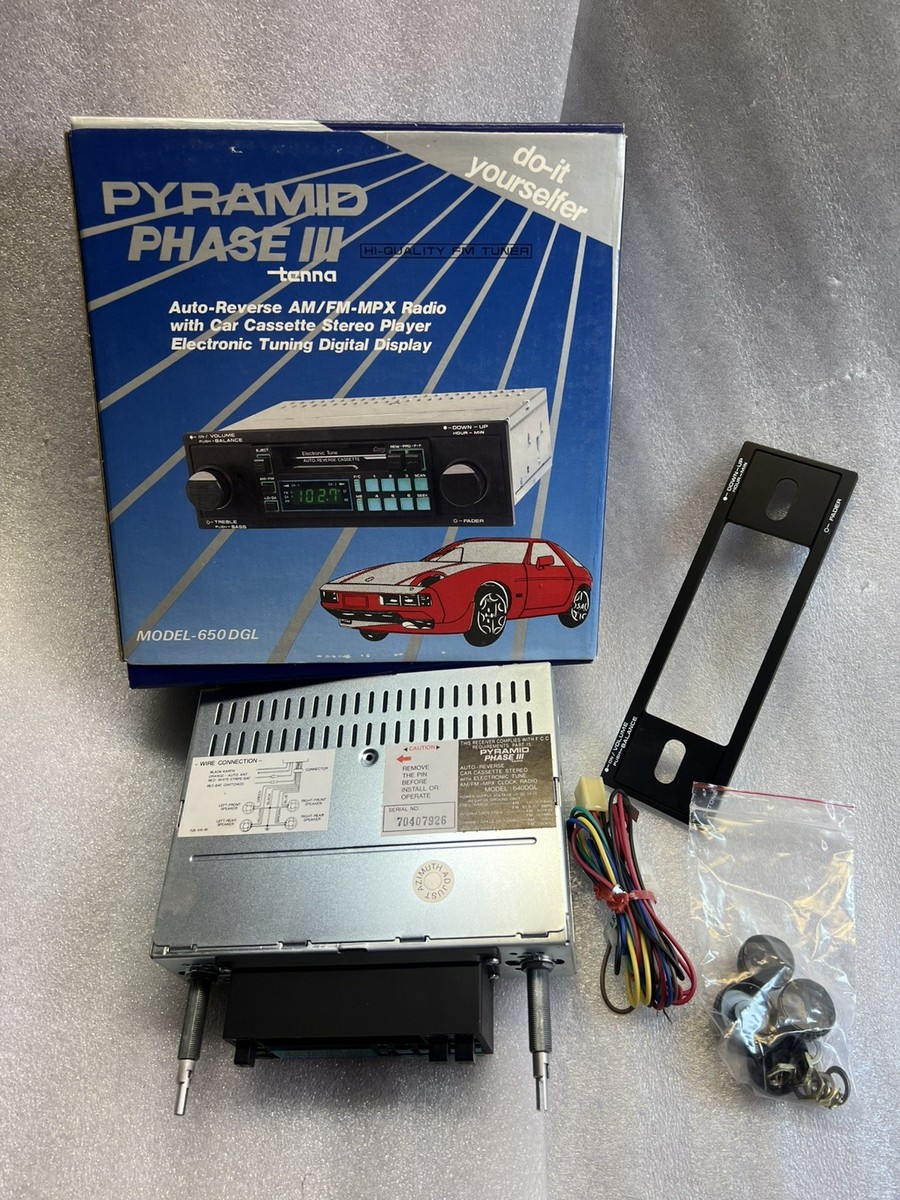 New Vintage PYRAMID 640 DGL AM/FM Shaft Radio Cassette Player w