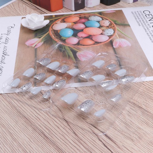 24 Stück Fake Nagel Sticker Stück Glänzend Falsche Nagel Sets für Frau Weiblich - Bild 4 von 11