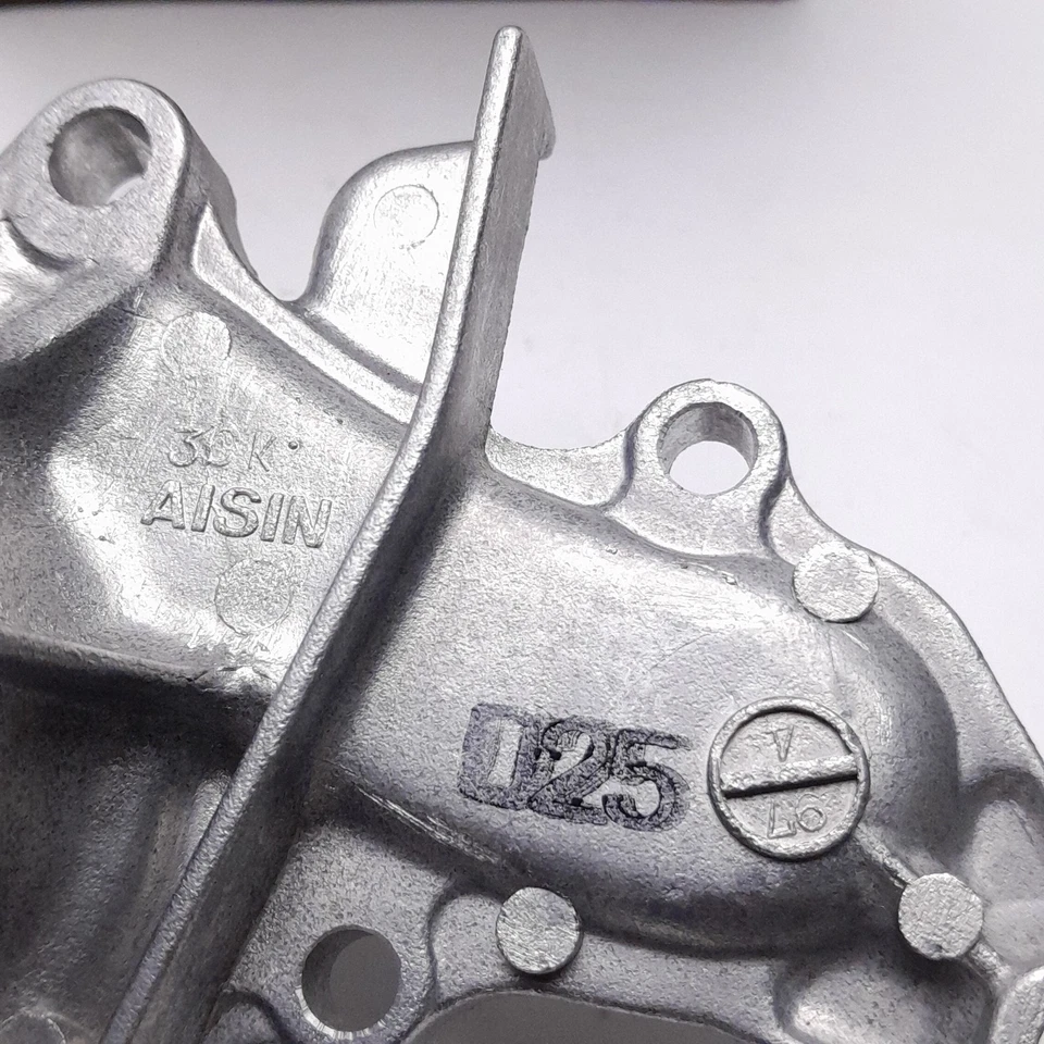 Bomba de agua puede ser apta para Toyota Carina II Celica Corolla P/N 16110-19076 Foto 3 de 4