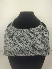 All In Motion Black/Gray Pullover Wireless Ladder Back Sports Bra Size S.   (1)