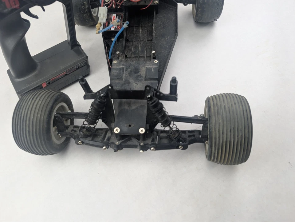 Traxxas Rustler 2wd Roller Slider Chassis 1/10 Rc Truck - Image 2 of 4