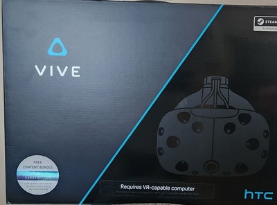 HTC Vive VR Headset w/ Controllers, Base Stations PCVR Bundle. FREE SHIPPING!