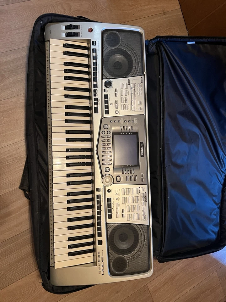 Yamaha PSR S900 - 61 Tasten Workstation Keyboard mit Netzteil - Bild 2 von 4