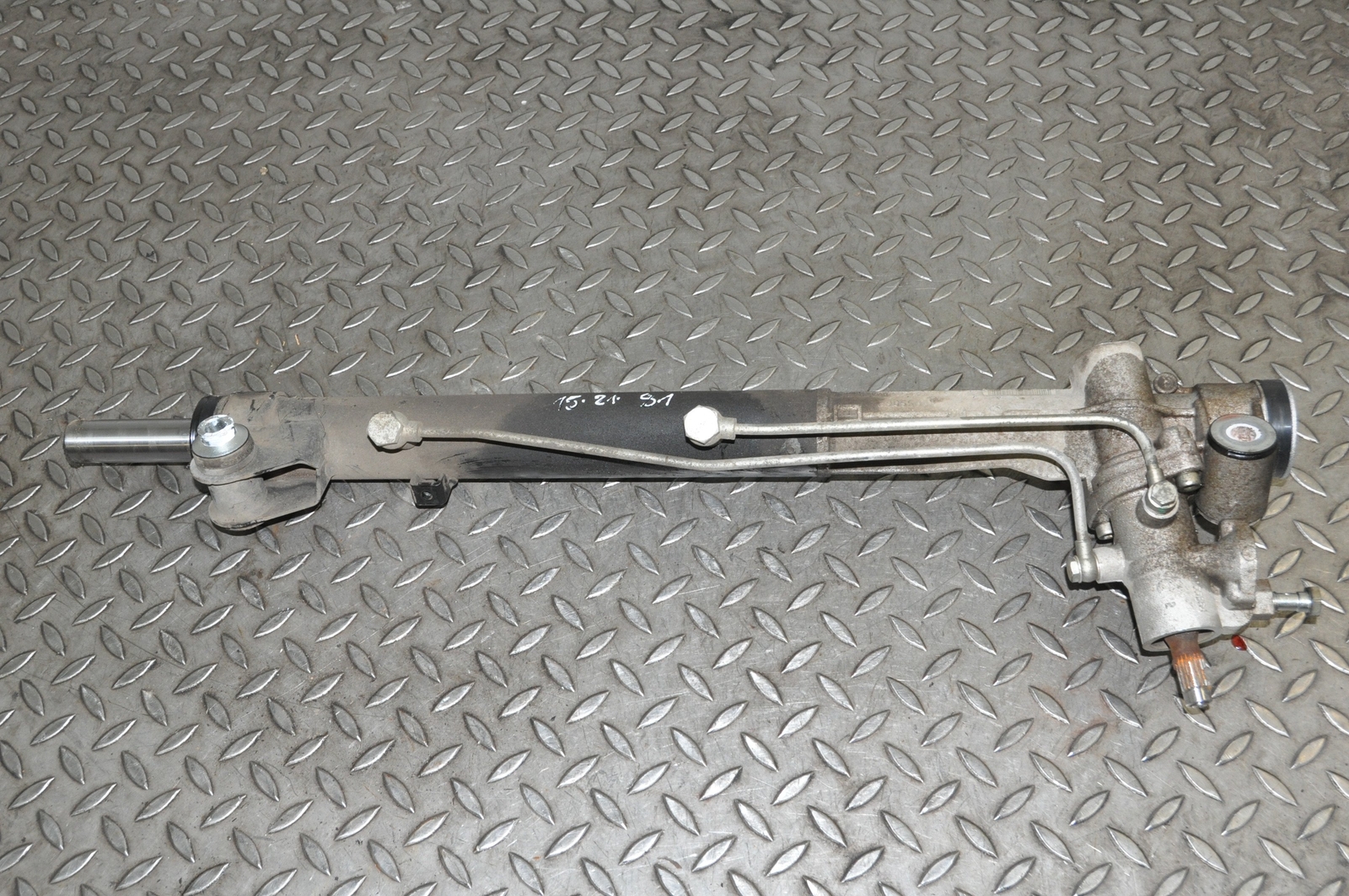 Bastidor de dirección asistida MASERATI LEVANTE 3.0 D 4x4 2017 RHD 06700397950 11509910