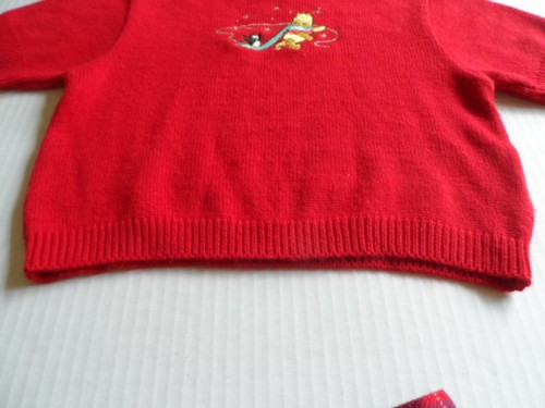 DISNEY GIRL'S HOLIDAY 2 PIECE OUTFIT WINNIE THE POOH & PENGUIN SIZE 6 VGC - Picture 5 of 12