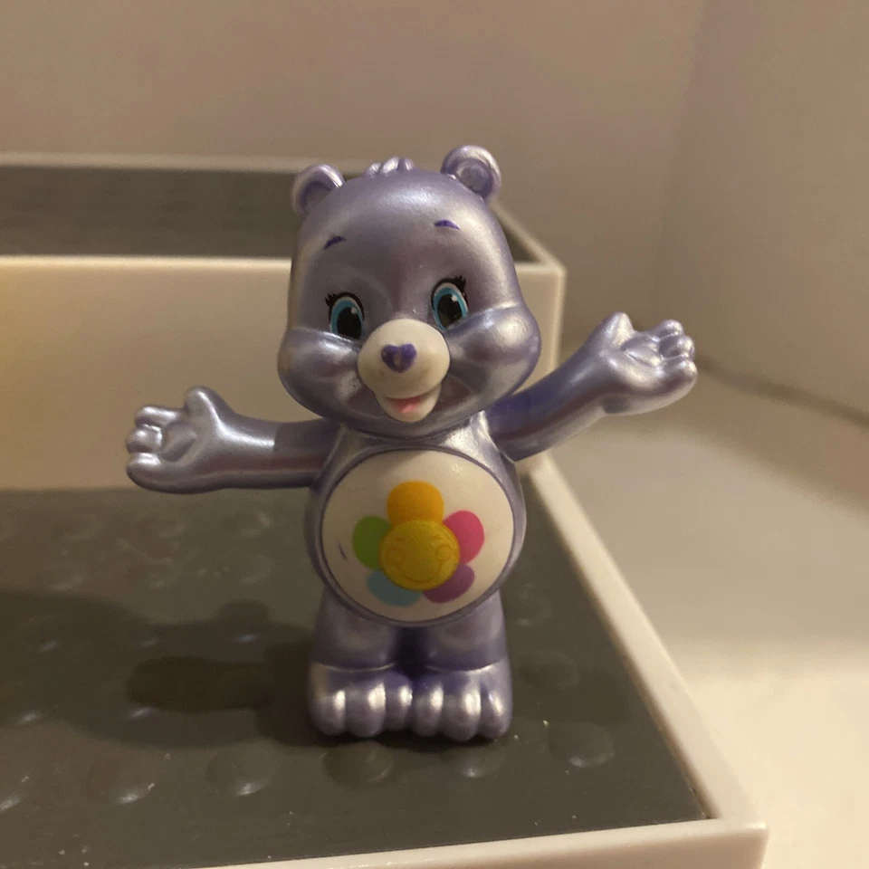 LOTE DE FIGURAS DE PVC CUIDADO OSOS BRILLO OSO SECRETO ARMONÍA OSO JUST PLAY Lote de 3 Foto 2 de 4