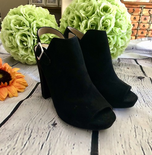 New!!! Report Libbie Black Women's Chunky Heel Show Size 8.5M - Picture 8 of 8