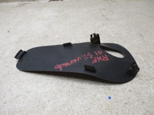 15767114 00 to 06 Yukon XL Front Passenger Right Interior Door Handle Trim Cover - Picture 4 of 8