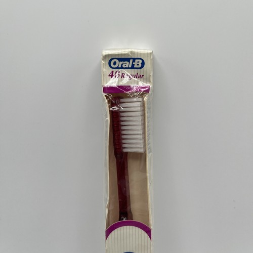 Cepillo de dientes Oral-B 40 vintage años 80 EE. UU. Cepillo de goma regular adulto cerdas ROJO - Imagen 2 de 6