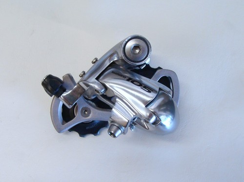 ~ Shimano 105 RD-5600 Rennrad kurzer Käfig 10-fach Schaltwerk - TOP