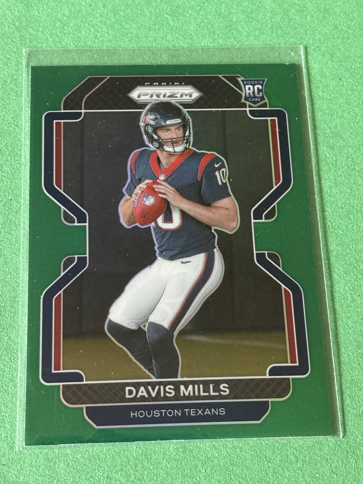 2021 Panini NFL Prizm Football Davis Mills RC Green Prizm Texans #352 MINT
