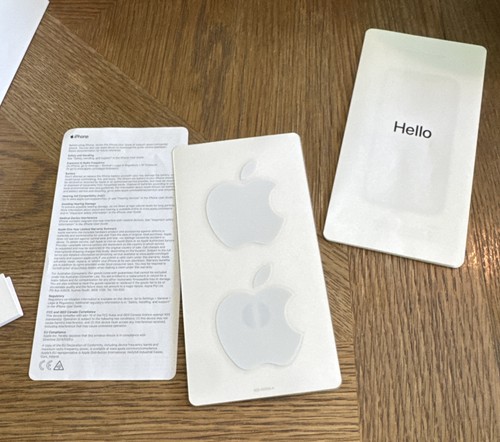 Apple iPhone XR 64GB Bianco SOLO SCATOLA viene fornito con istruzioni e 2 adesivi + strumento - Foto 9 di 10
