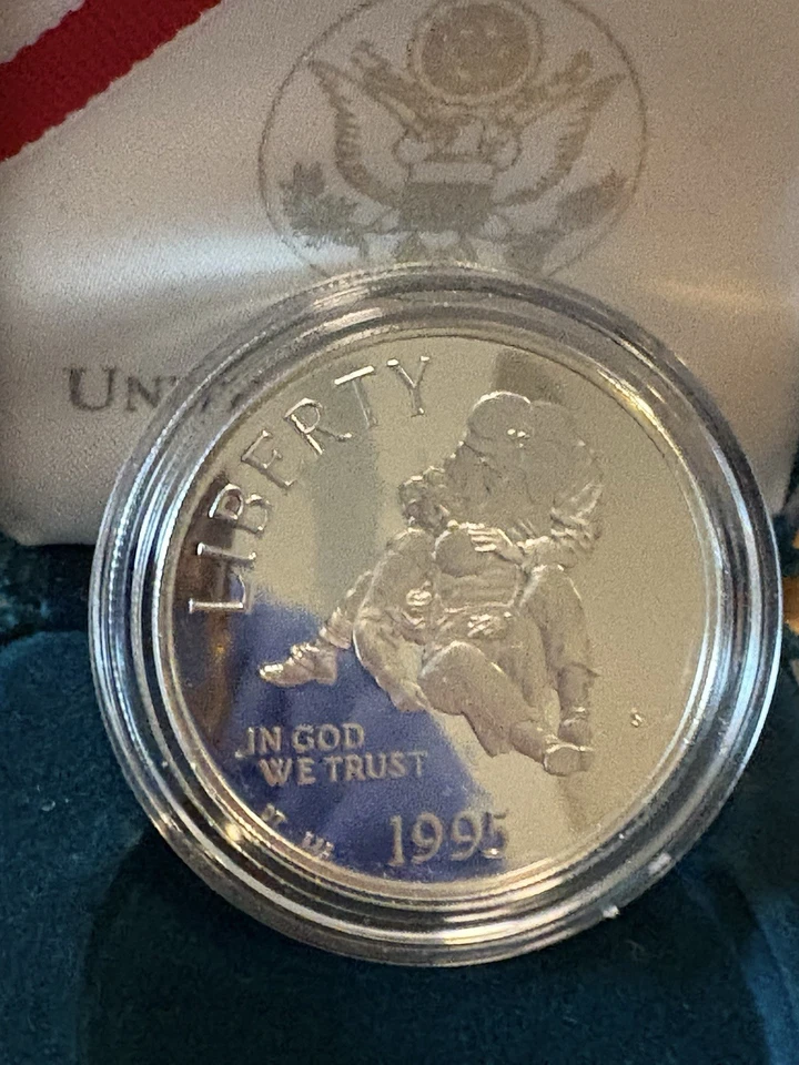 1995 Civil War Commerative Silver Dollar Proof Coin With COA And Original Box - Image 2 of 4
