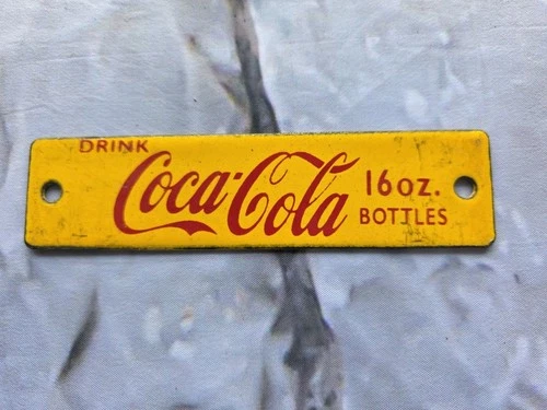 VINTAGE DRINK COCA-COLA 16 OZ BOTTLES CRATE TAG PORCELAIN SIGN 6"×1.5"