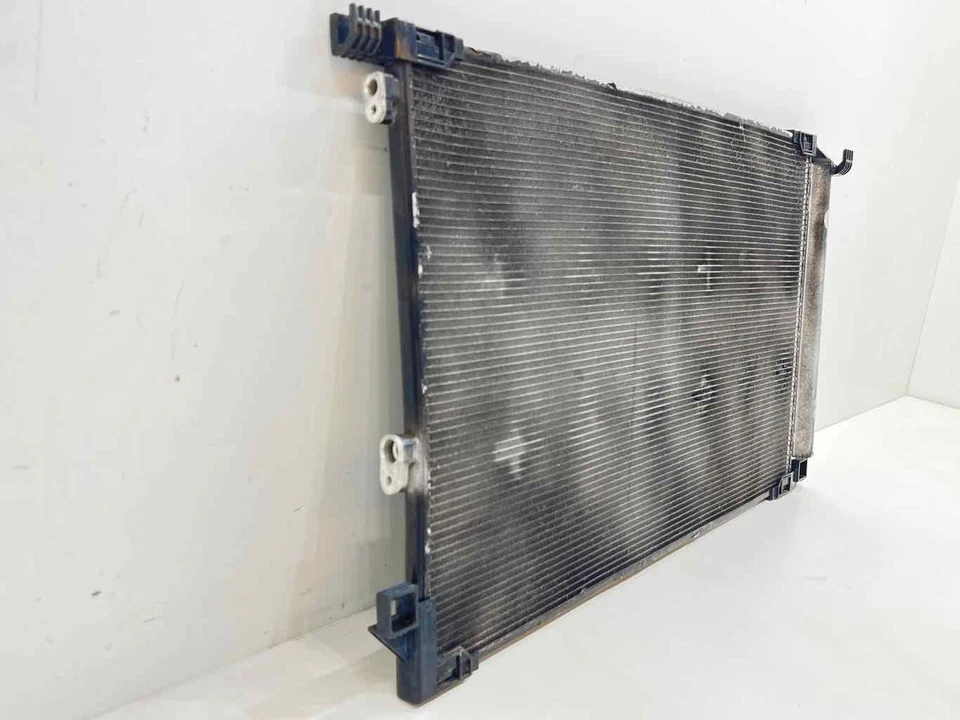 2015 - 2017 LEXUS NX200T 2.0L HVAC A/C AR CONDICIONADO CONDENSADOR DE REFRIGERAÇÃO FABRICANTE DE EQUIPAMENTO ORIGINAL - Imagem 2 de 4